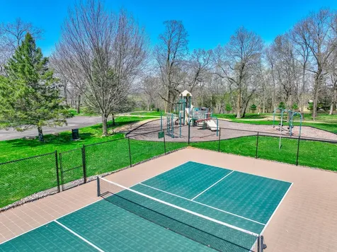 327 Lindsay Road Hudson WI 54016