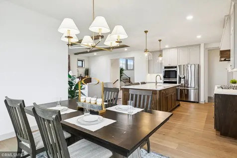 5042 Airlake Draw Woodbury MN 55129