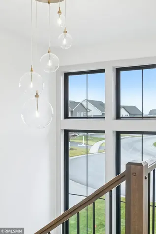5042 Airlake Draw Woodbury MN 55129