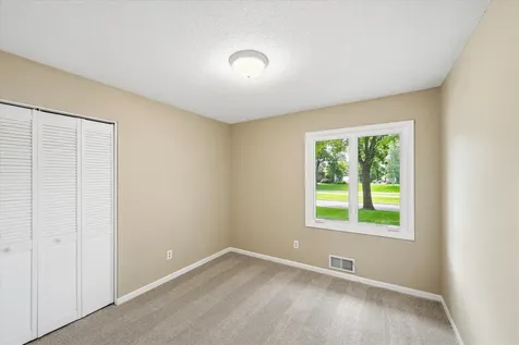 14760 91st Avenue N Maple Grove MN 55369
