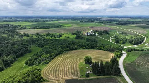 32236 County 105 Lanesboro MN 55949