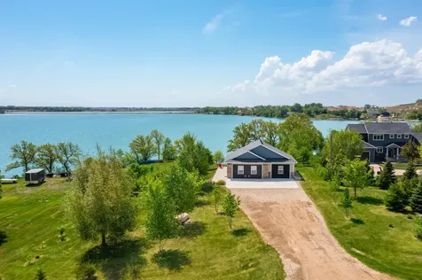 16524 94th Street SE Hankinson ND 58041