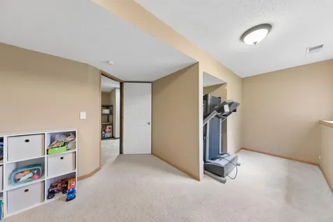 1654 146th Avenue NW Andover MN 55304