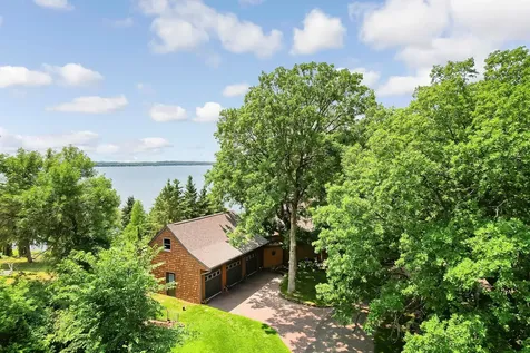 12104 County Highway 17 Detroit Lakes MN 56501