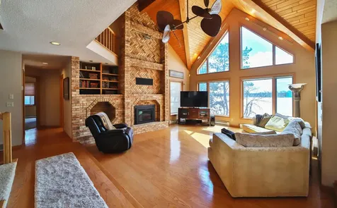 1569 Floan Point Road Brainerd MN 56401