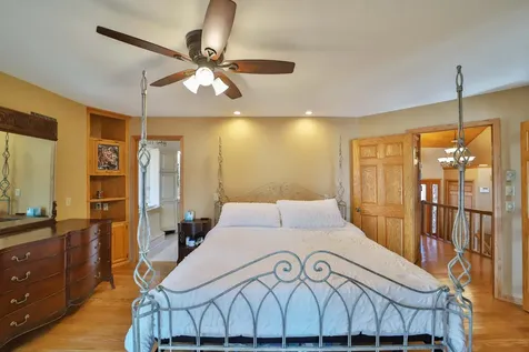1569 Floan Point Road Brainerd MN 56401
