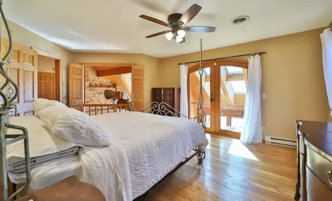 1569 Floan Point Road Brainerd MN 56401