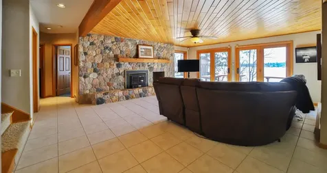 1569 Floan Point Road Brainerd MN 56401