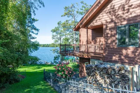 1569 Floan Point Road Brainerd MN 56401