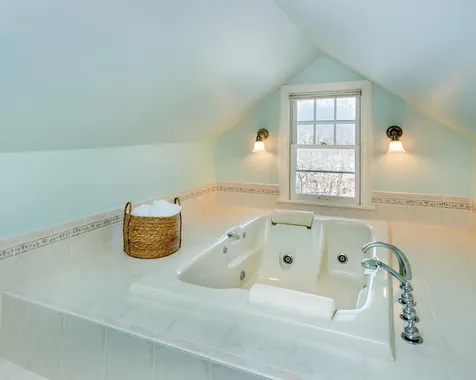 1917 Summit Avenue Saint Paul MN 55105