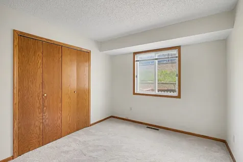 14264 Glencove Path Apple Valley MN 55124