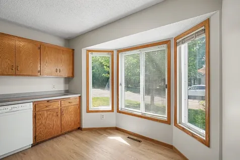 14264 Glencove Path Apple Valley MN 55124