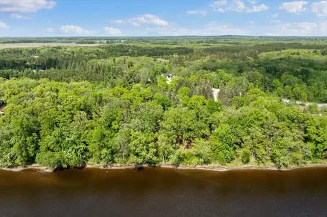 2811 Mississippi Shores Road Fort Ripley MN 56449