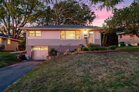 1328 Kilmer Avenue Saint Louis Park MN 55426