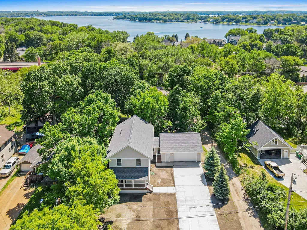 3477 Lyric Avenue Wayzata MN 55391