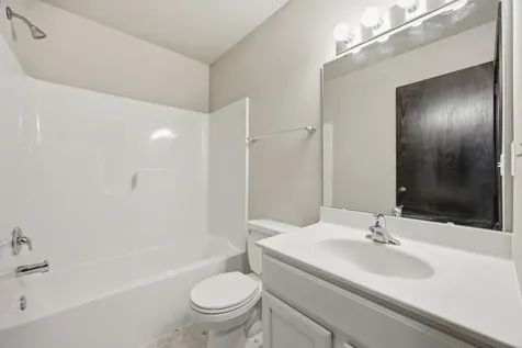 6718 69th Avenue S Horace ND 58047