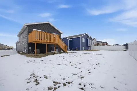6718 69th Avenue S Horace ND 58047