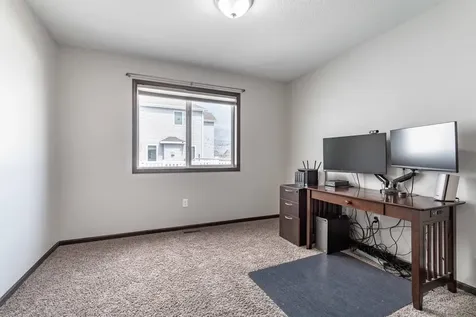 1557 Johnson Drive S Moorhead MN 56560