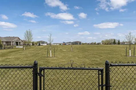 1557 Johnson Drive S Moorhead MN 56560