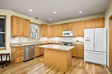 4925 Narcissus Lane N Plymouth MN 55446