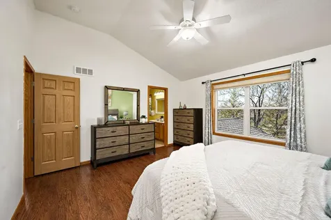4925 Narcissus Lane N Plymouth MN 55446