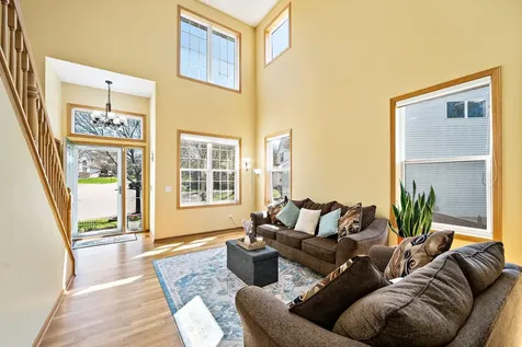 4925 Narcissus Lane N Plymouth MN 55446