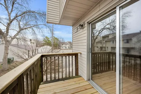 5648 Brookdale Drive N Brooklyn Park MN 55443