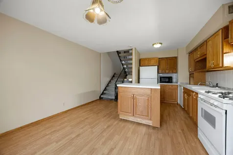 5648 Brookdale Drive N Brooklyn Park MN 55443