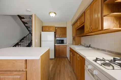 5648 Brookdale Drive N Brooklyn Park MN 55443