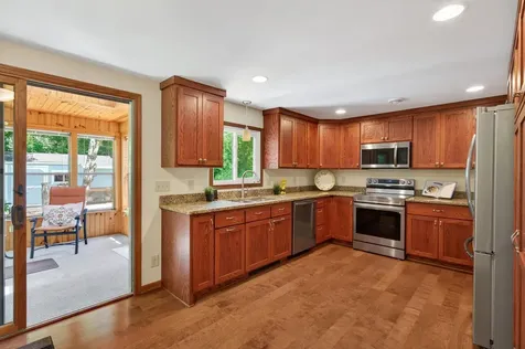 17130 Hemlock Court Lakeville MN 55044