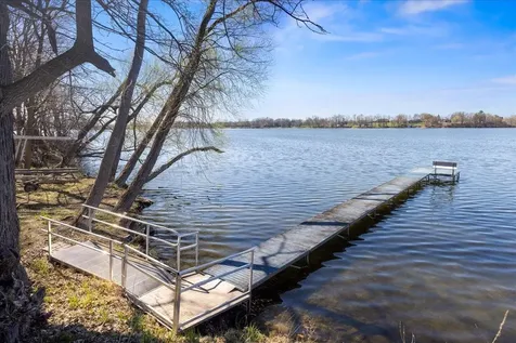 1642 Scenic Hideaway Lane NE Elysian MN 56028