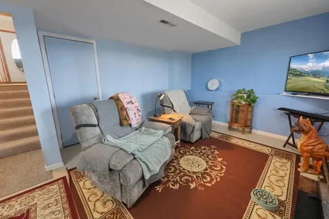 1621 Forest Glen Circle Saint Augusta MN 56301