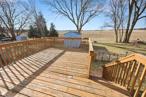 1621 Forest Glen Circle Saint Augusta MN 56301