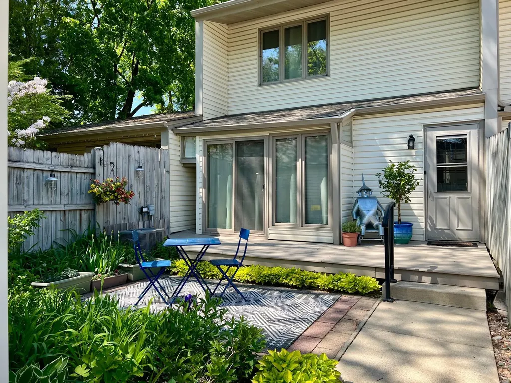 1108 Highland Avenue Northfield MN 55057