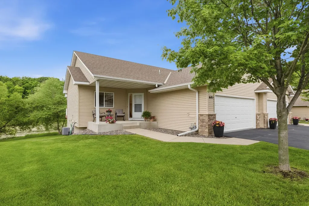 605 Amber Lane Buffalo MN 55313
