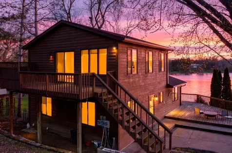 19091 Island View Drive Mora MN 55051