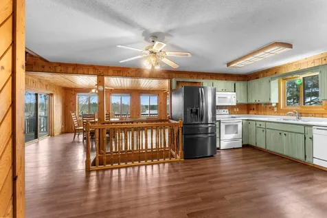 19091 Island View Drive Mora MN 55051