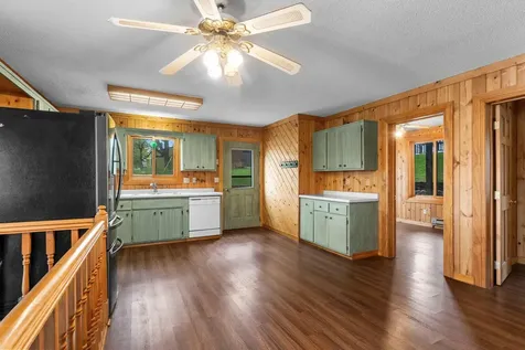 19091 Island View Drive Mora MN 55051
