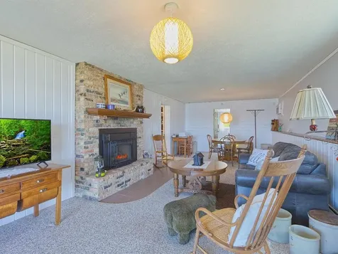 2391 Kimball Avenue NW Annandale MN 55302