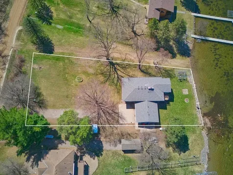 2391 Kimball Avenue NW Annandale MN 55302