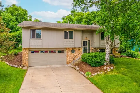 13863 62nd Avenue N Maple Grove MN 55311