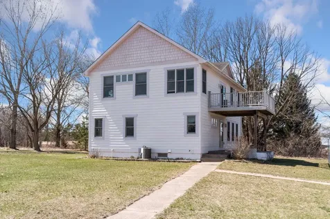13368 382nd Street Lindstrom MN 55045