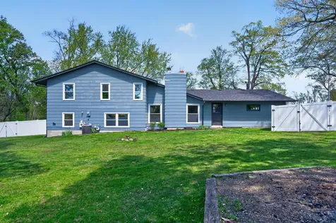 8581 County Road 39 NE Monticello MN 55362