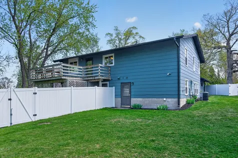 8581 County Road 39 NE Monticello MN 55362