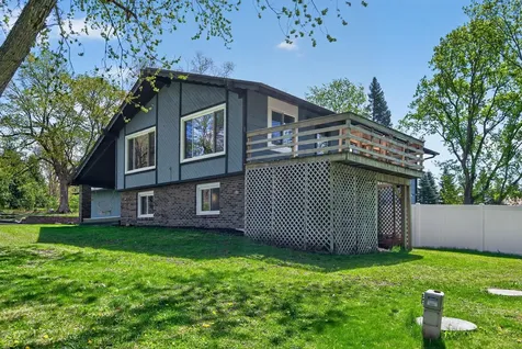 8581 County Road 39 NE Monticello MN 55362