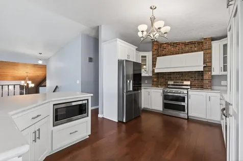 8581 County Road 39 NE Monticello MN 55362