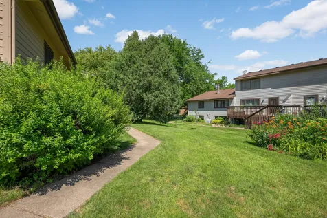 132 W Eagle Lake Drive Maple Grove MN 55369