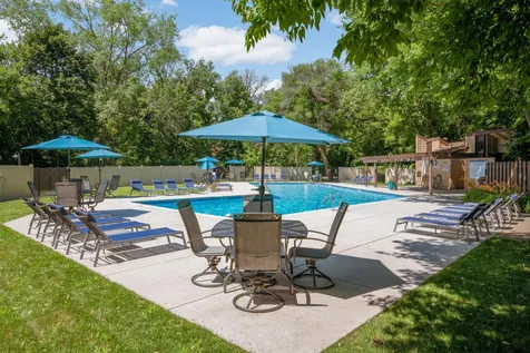 132 W Eagle Lake Drive Maple Grove MN 55369
