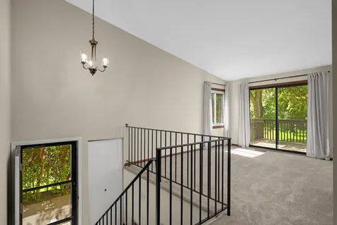 132 W Eagle Lake Drive Maple Grove MN 55369