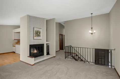 132 W Eagle Lake Drive Maple Grove MN 55369